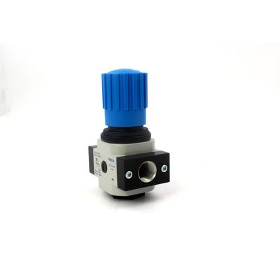 LR-1/4-D-MIDI 186451 LR-1/4-D-MIDI-MPA 8002368 FESTO Zawór regulacyjny ciśnienia ze stopu cynku z miernikiem ciśnienia 0,5-12 bar Kompaktny system regulacji filtrów powietrza o zwiększonej wydajności