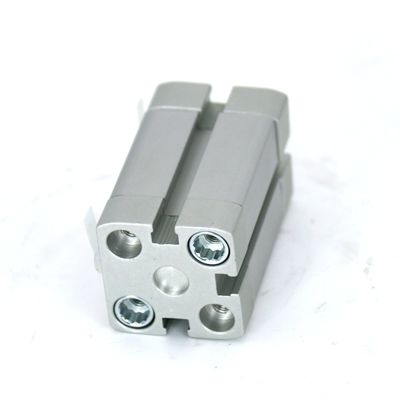 ADN-12-40-A-P-A 536210 Kompaktowy cylinder tłokowy ze stopu aluminium o długości 12 mm z uderzeniem 40 mm do zastosowań przemysłowych