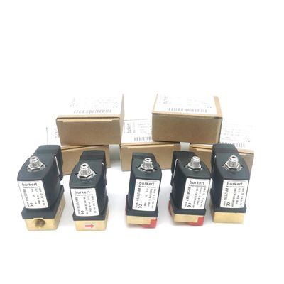 Burkert 00125341 6014C Zawór magnetyczny zamknięty normalnie G1/8 2.5 Otwór przepływowy DC24V AC24V AC220V