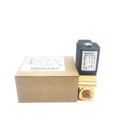 Burkert zawór elektromagnetyczny 00134239 G1/8 AC220V 6014 C Normalnie zamknięty 0~25bar 3/2 Way Brass Body