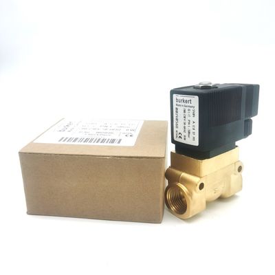00137538 6013 Typ Normalnie zamknięty 2,0 otwór przepływowy FKM uszczelnienie 8W zawór magnetyczny Burkert