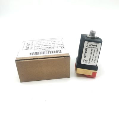 00295636 Zawór elektromagnetyczny Burkert G1/2 2/2 Normalnie otwarty 12 Otwór przepływowy FKM Brass Valve Body AC220V 1-32bar