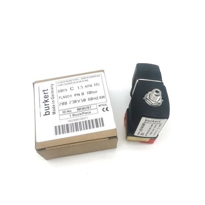 00134245 Płytkowy zawór magnetyczny Burkert 6013 Typ 2/2 Zazwyczaj zamknięta pieczęć FKM 24VDC 8W 0~25bar