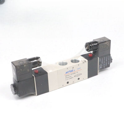 Airtac 4V330E-10: zawór powietrzny z solenoidem (w / 5 / 2,5 / 3) - 4V330E10BI 4V330P-10 AC220V