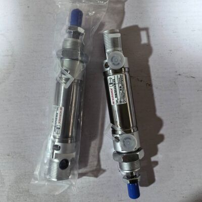 Dwukrotnie działający cylinder powietrza 10 mm Węgiel 50 mm Uderzenie NORGREN RM/8010/M/50