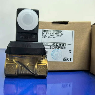 Burkert 6213 Zawór magnetyczny 00221602 G1/2 2/2 NC DC24V 8W Korpus mosiężny NBR Pieczęć 0-10bar