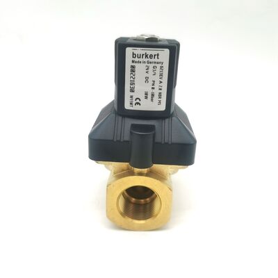 20 mm Duże otwory przepływowe NBR Uszczelniony Burkert 6213 Zawór magnetyczny 00221633, G3/4 Normalnie zamknięty 2/2 Way Brass Body AC220V 8W, Temperatura robocza -10~80°C 0-10bar